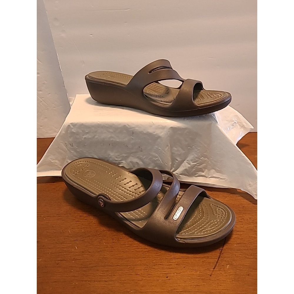 Crocs Womens Swiftwater Brown Slip‎ On Rubber Flats Size W10 Strappy Sandals
